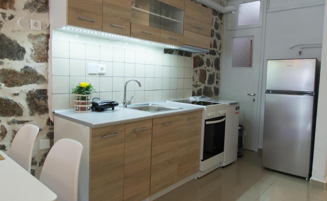 Апартаменты Sokaki House Идра Экстерьер фото